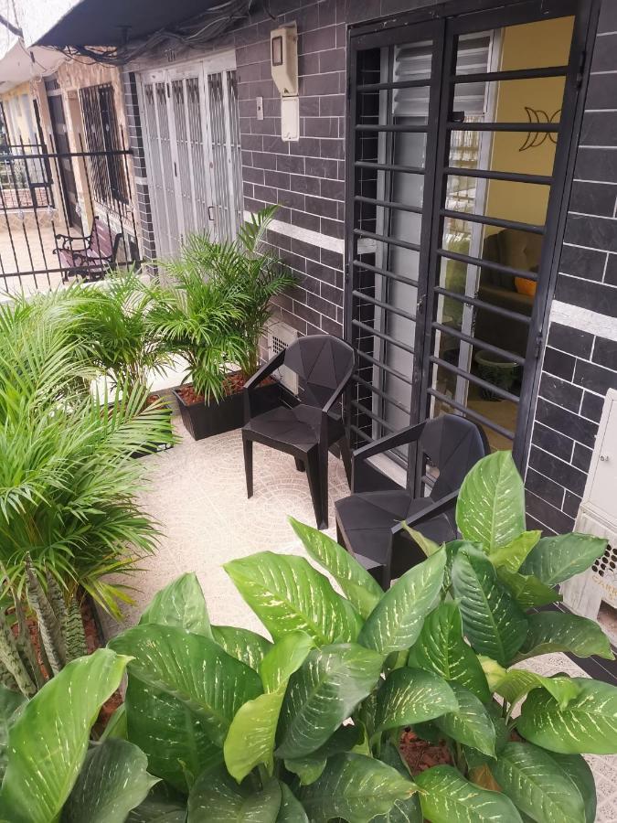 La Lunar Un Espacio Ideal Para Trabajar Y Conocer Medellín Exterior foto