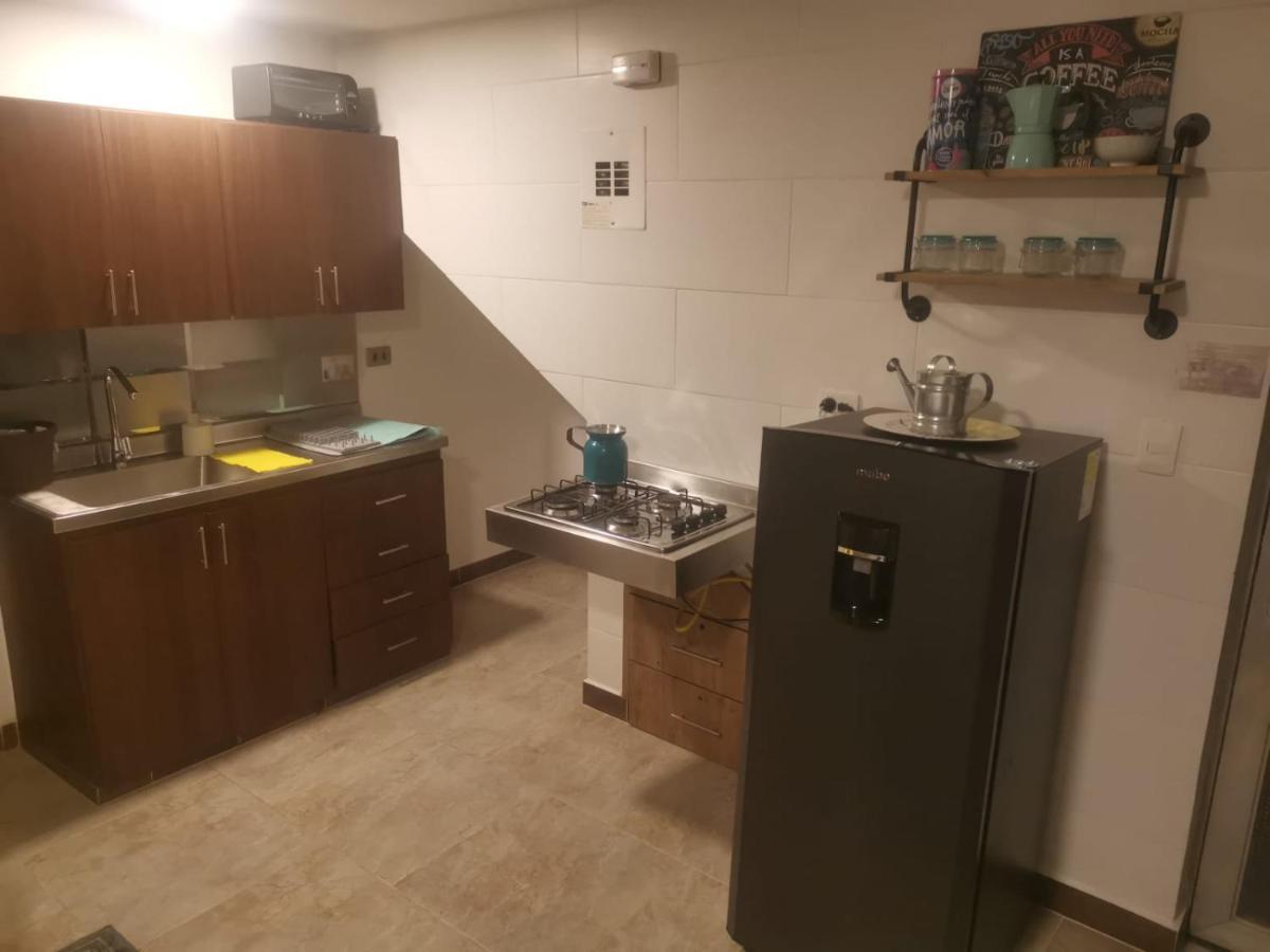 La Lunar Un Espacio Ideal Para Trabajar Y Conocer Medellín Exterior foto