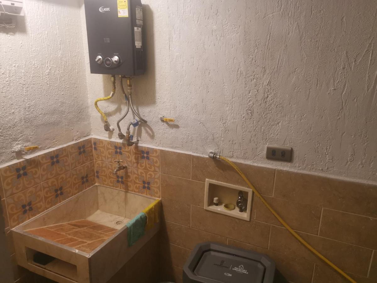 La Lunar Un Espacio Ideal Para Trabajar Y Conocer Medellín Exterior foto
